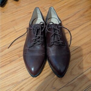 Ladies Red Wine Leather Lace-Up Oxford Shoes